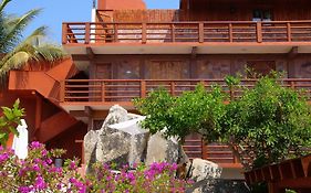 Hotel Paradise Lagoon